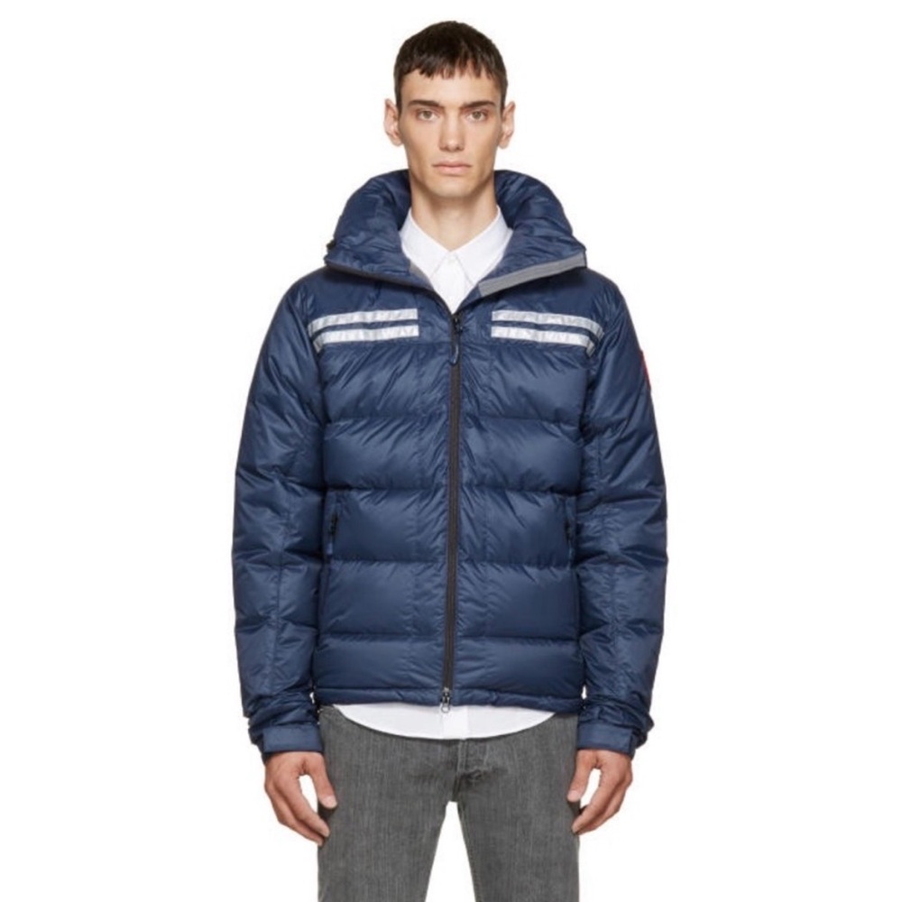 CANADA GOOSE SUMMIT puffer  Navy Blue  Jacket. 100% AUTHENTIC!!!
